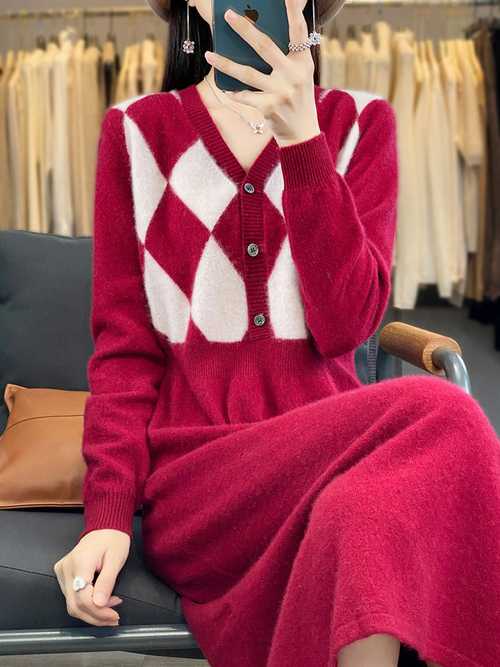 Women's knit set with V cardigan diamond pattern and fitted midi skirt Mune Fashion