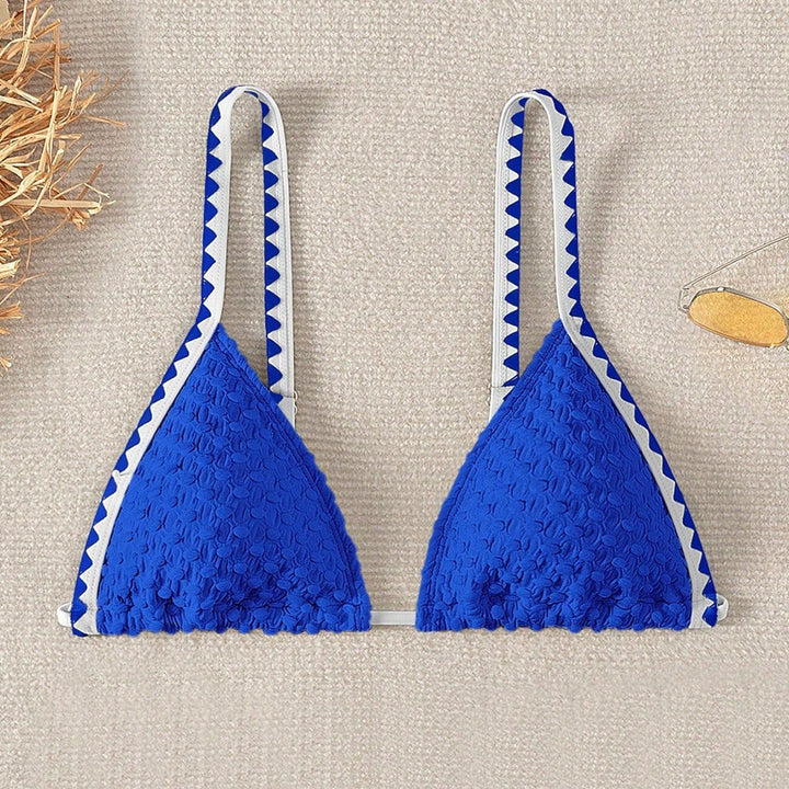 Women's Triangle Bikini with Structured Material Mune Fashion