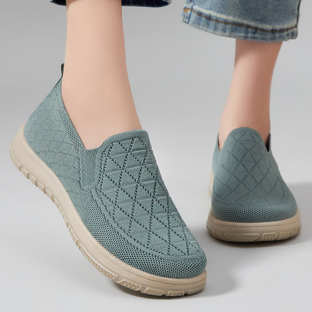 Women's breathable knit slippers with orthopedic cushioning and flexible outsole Mune Fashion
