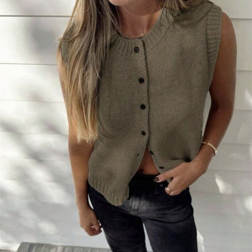 Women knitted sleeveless button vest with ribbed collar Mune Fashion
