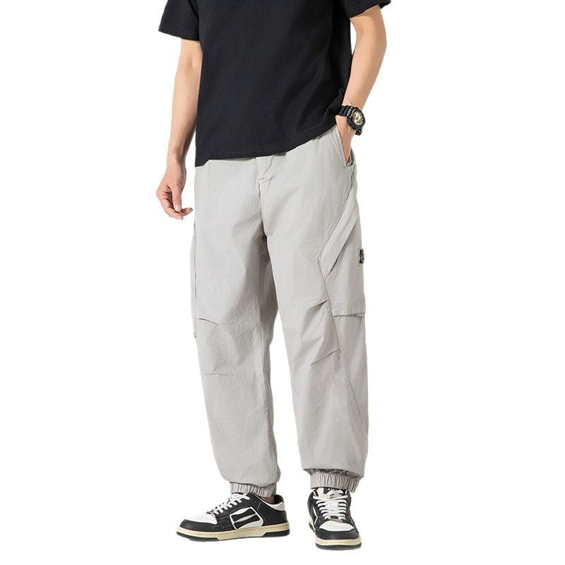 Men's lightweight tech cargo jogging pants with elastic waistband and multifunctional pockets Mune Fashion