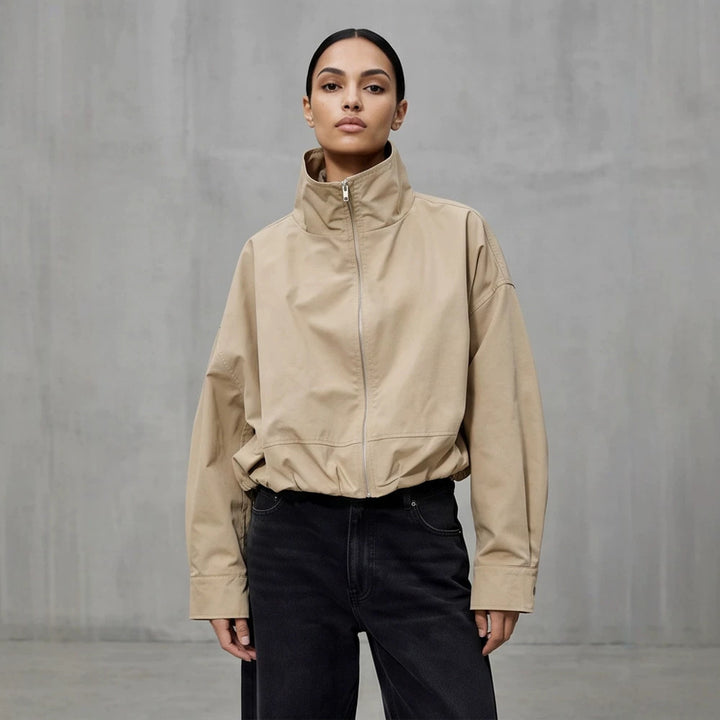 Women's Boxy-Cropped Windbreaker Jacket with High Standing Collar and Straight Hem Mune Fashion