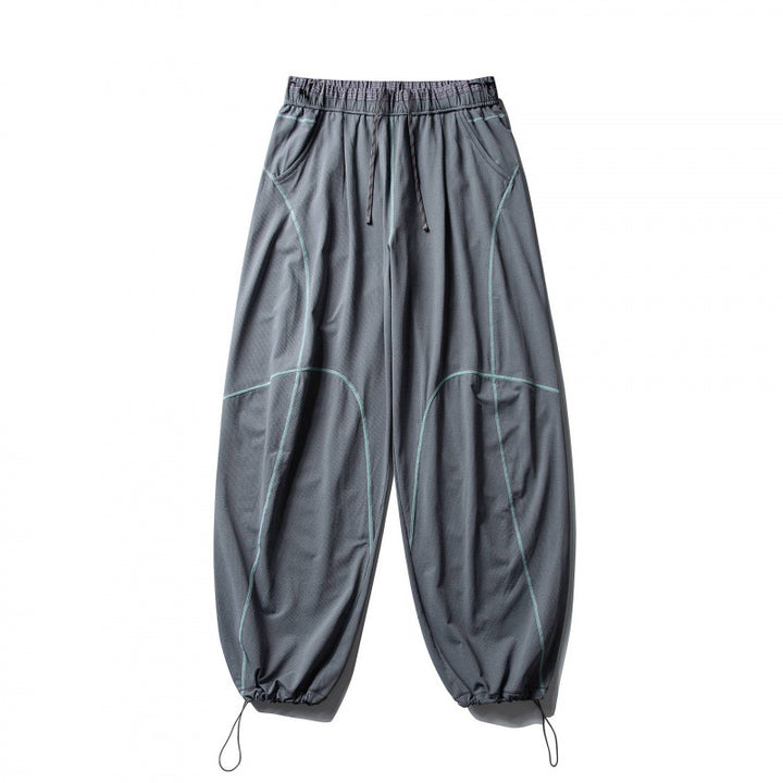 Unisex locker cut tech jogging pants with elastic waistband, distinctive flatlock seams and drawstring Mune Fashion