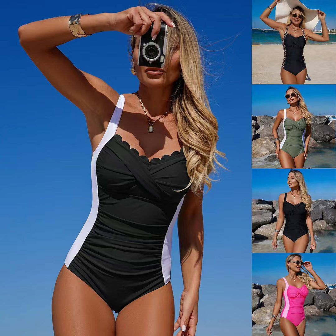 Ladies Elegant One-Piece Swimsuit with Refined Animal Print Details Mune Fashion