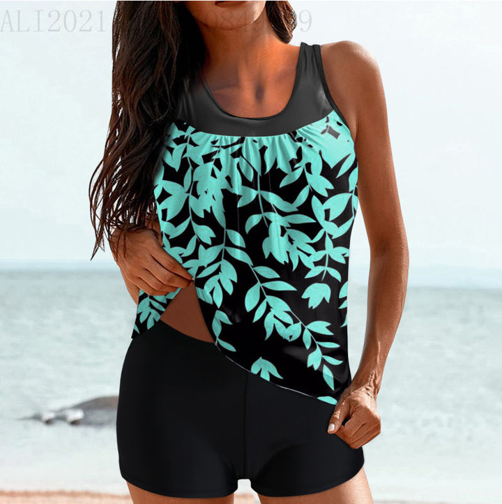 Ladies sporty beach outfit with stylish gathering Mune Fashion