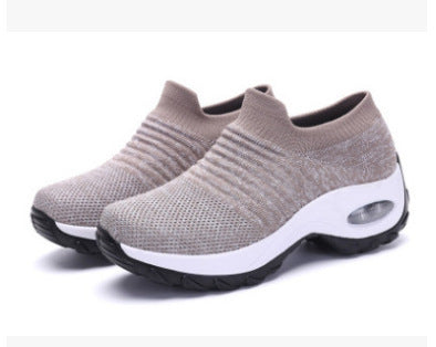 Women’s knitted sock sneaker with visible air chamber and cushioned platform sole Mune Fashion
