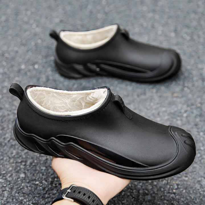 Men's insulated waterproof slip-on clogs with thermal lining and profiled outdoor outsole Mune Fashion