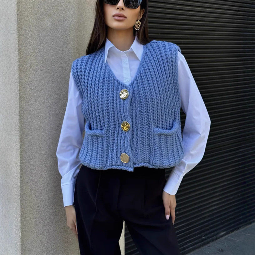 Women's Chunky Knit Cropped Vest with V-Neck and Gold Decorative Buttons Mune Fashion