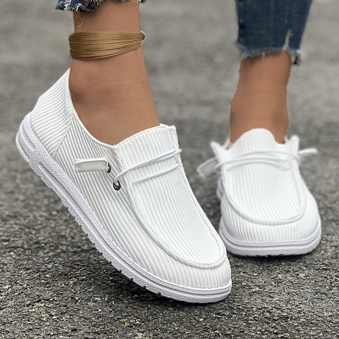 Women's casual Slip-On sneaker shoes with ribbed textile upper material and elastic lacing Mune Fashion