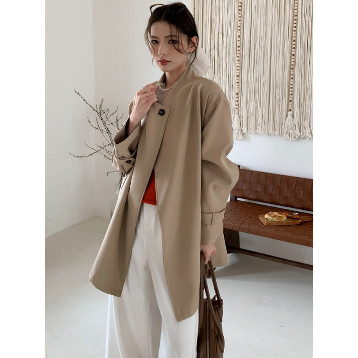 Ladies Short Oversized Coat with Tie Belt, Wide Flap Pockets and Casual Shoulder Mune Fashion