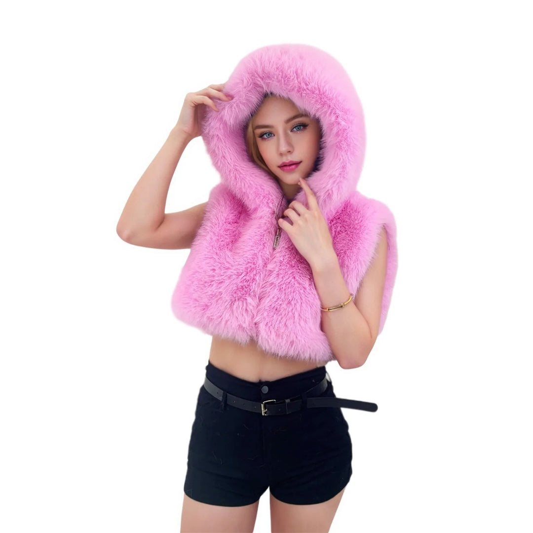 Women's Short Hooded Vest made of High-Pile Faux Fur with Voluminous Long Hair Collar Mune Fashion