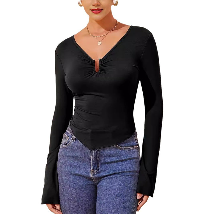 Women's fitted long-sleeve shirt with gathered slit neckline and pointed hem Mune Fashion