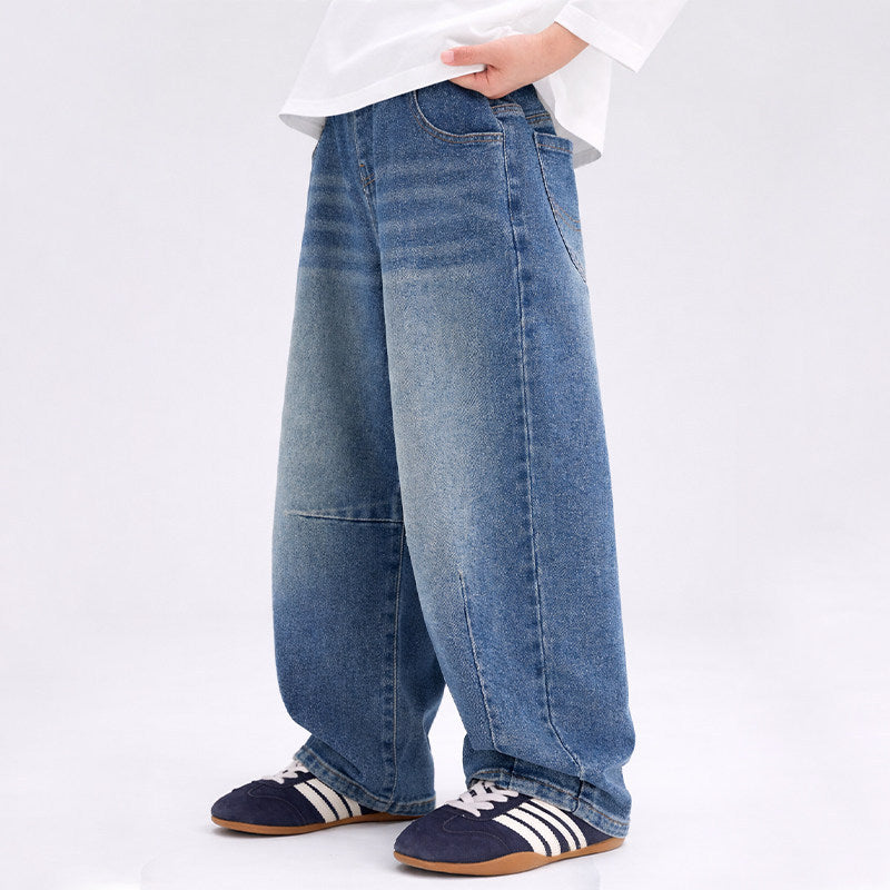 Unisex wide jeans in streetwear style Mune Fashion