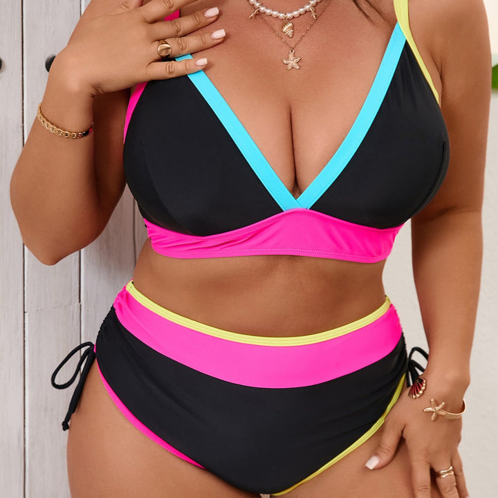 Women's sporty bikini set with high-waisted bottoms and trendy color contrast Mune Fashion