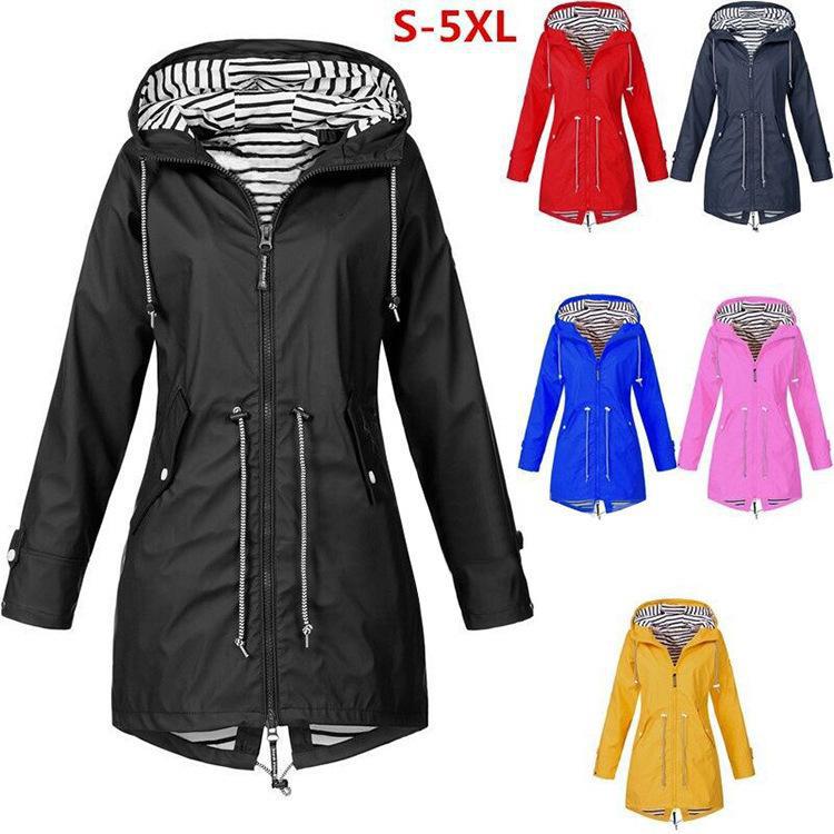 Women's tailored parka jacket with hood, drawstring waist and concealed zipper Mune Fashion