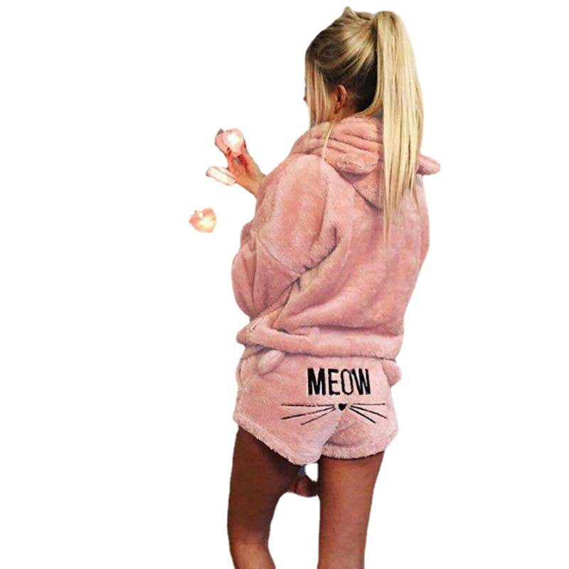 Ladies cozy two-piece lounge set with hoodie and shorts with MEOW embroidery Mune Fashion