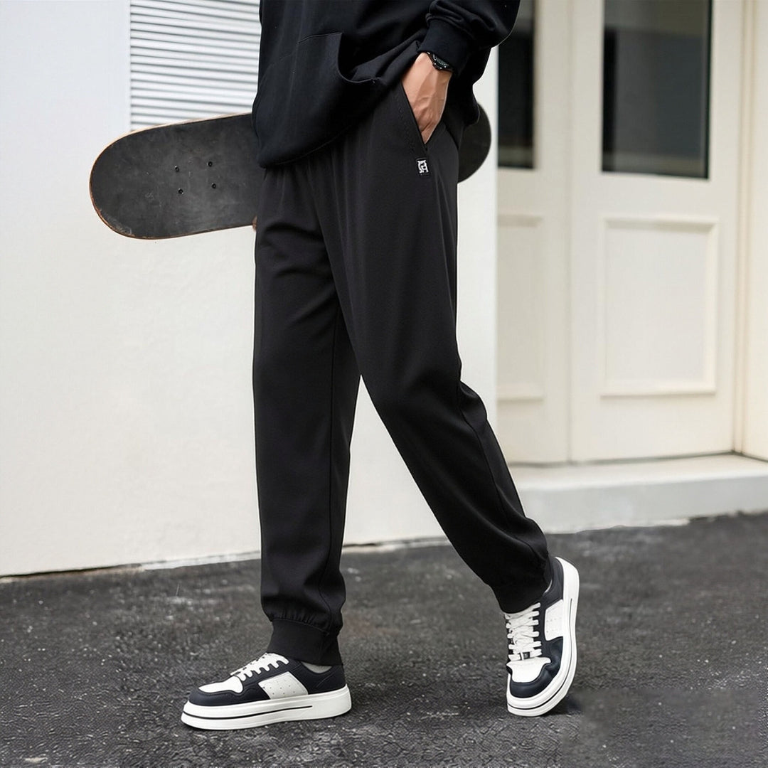 Men's sporty leisure pants in a modern look Mune Fashion