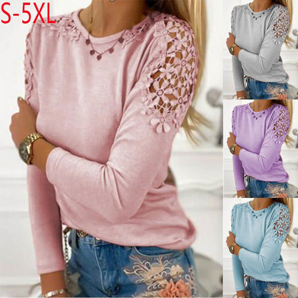 Women long-sleeved fine knit shirt with crochet lace shoulder inserts and round neck Mune Fashion