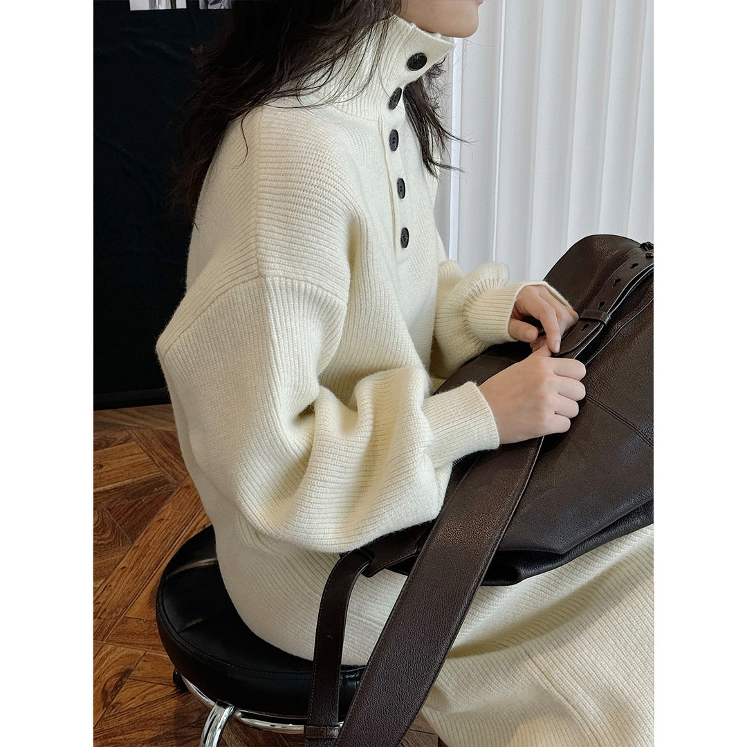 Ladies knit dress with button placket at the stand collar and ribbed texture Mune Fashion