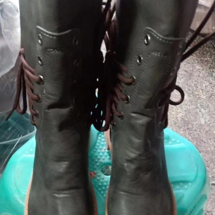 Women's Vintage Leather Lace-Up Boots with Studded Details and Mid Block Heel Mune Fashion