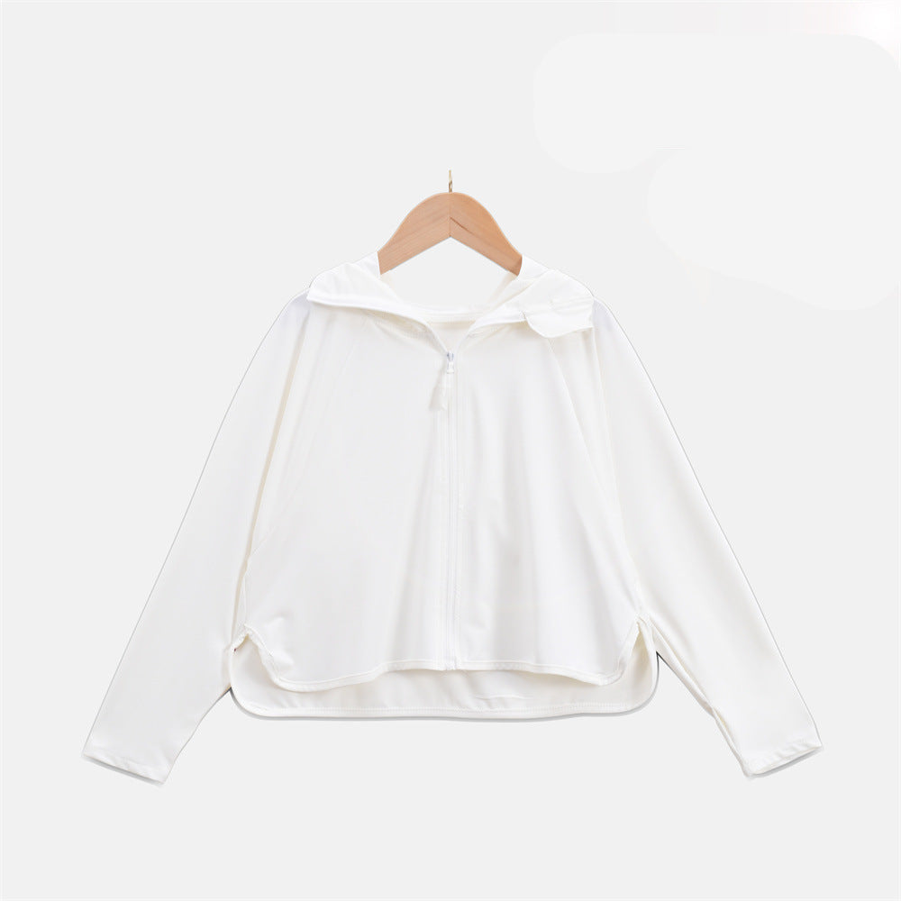 Women's Lightweight UV Protection Jacket with Hood and Breathable Features Mune Fashion