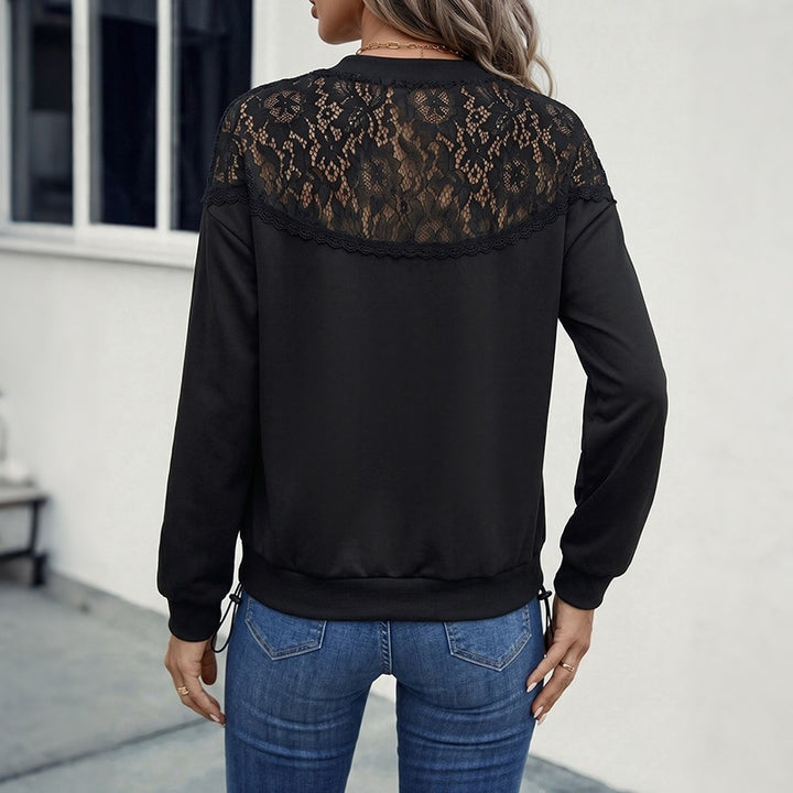 Women Elegant Sweatshirt with Lace Accents Mune Fashion