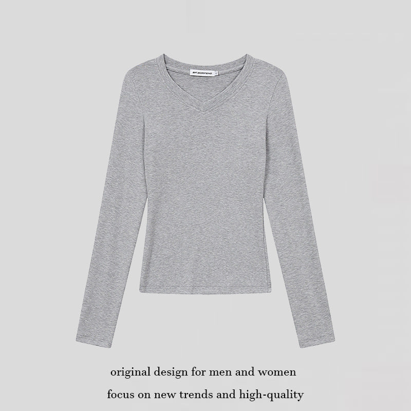 Women's long sleeve shirt with V-neck and fitted slim-fit style
