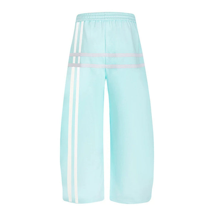 Ladies wide culotte sweatpants in palazzo style with comfort waistband, drawstring, and decorative waistband Mune Fashion