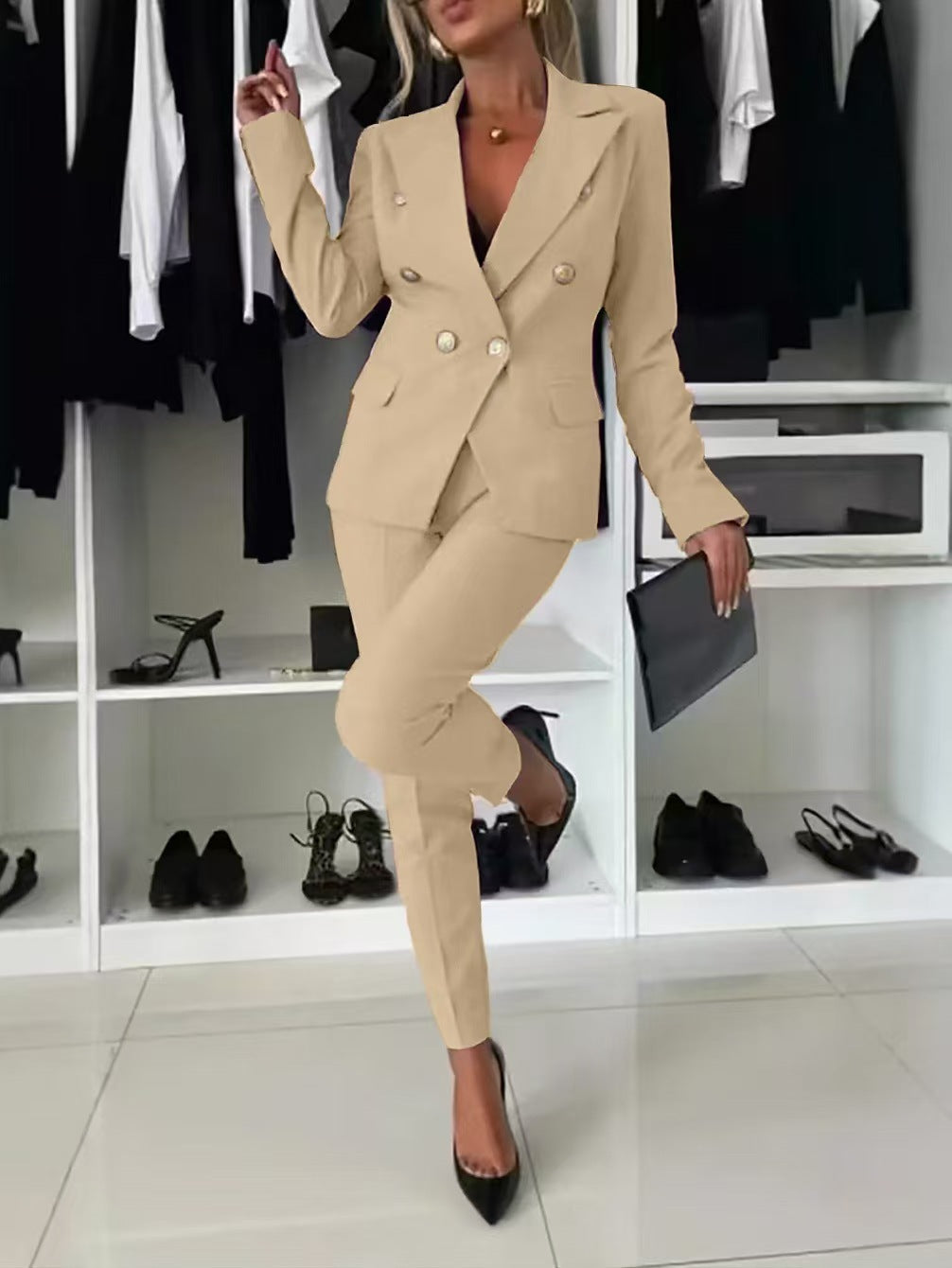 Ladies tailored double-breasted blazer with slim suit trousers Mune Fashion