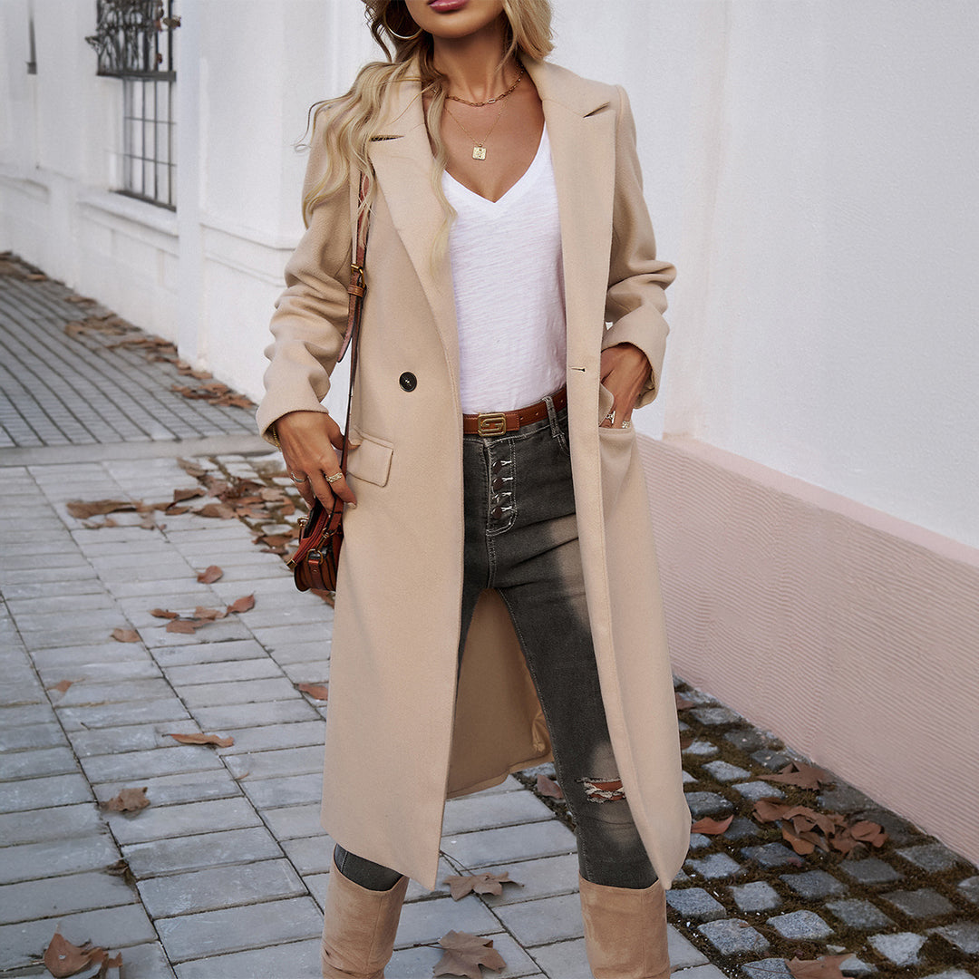 Women's elegant wool blend long coat with lapel collar, fitted silhouette and concealed button placket Mune Fashion