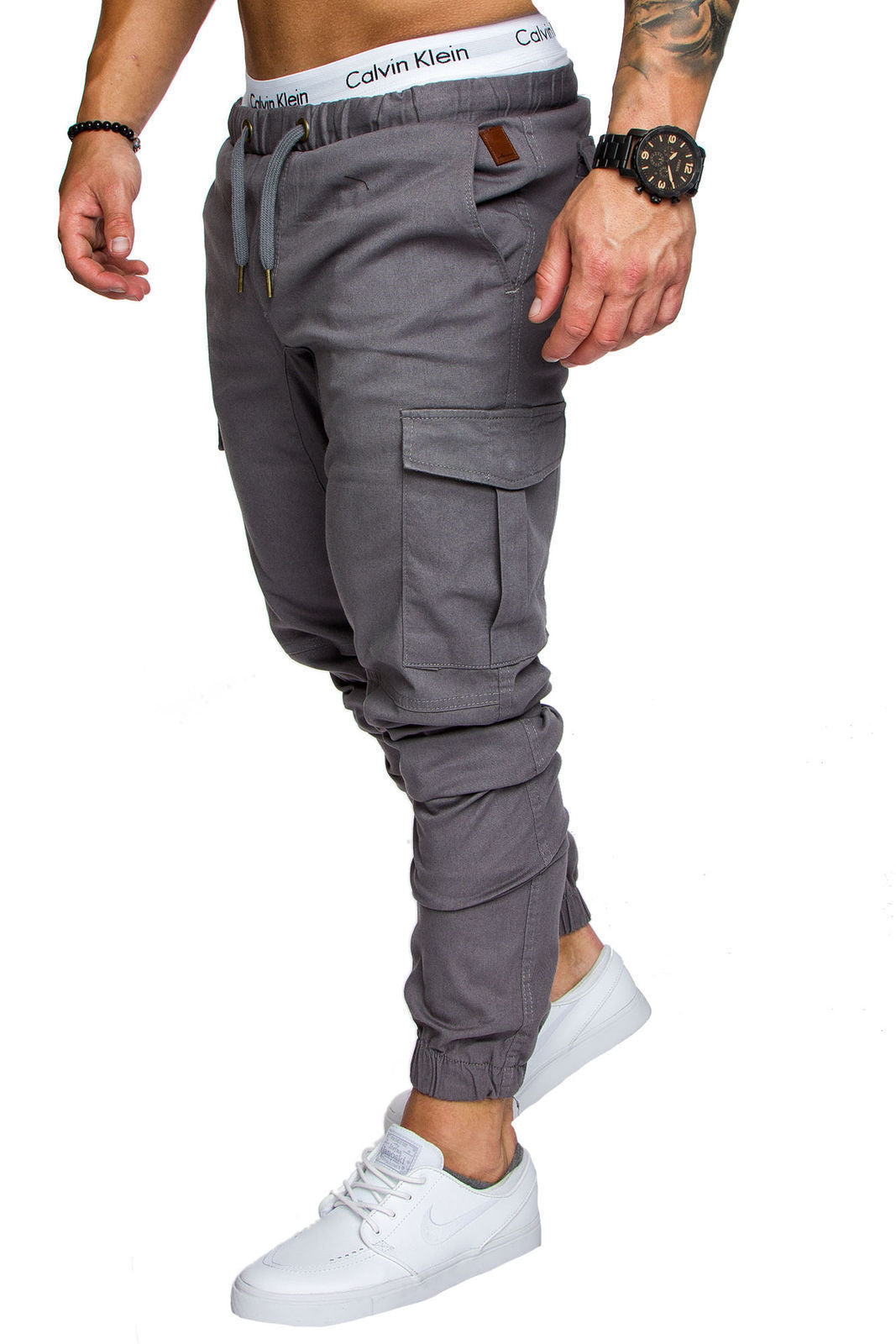 Men's tailored cargo jogger with elastic waistband, drawstring, and patch pockets Mune Fashion