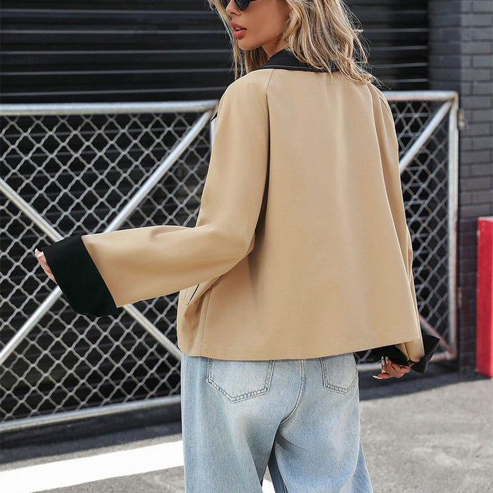 Women Boxy Short Jacket with contrasting collar, cuffed sleeves and button placket Mune Fashion