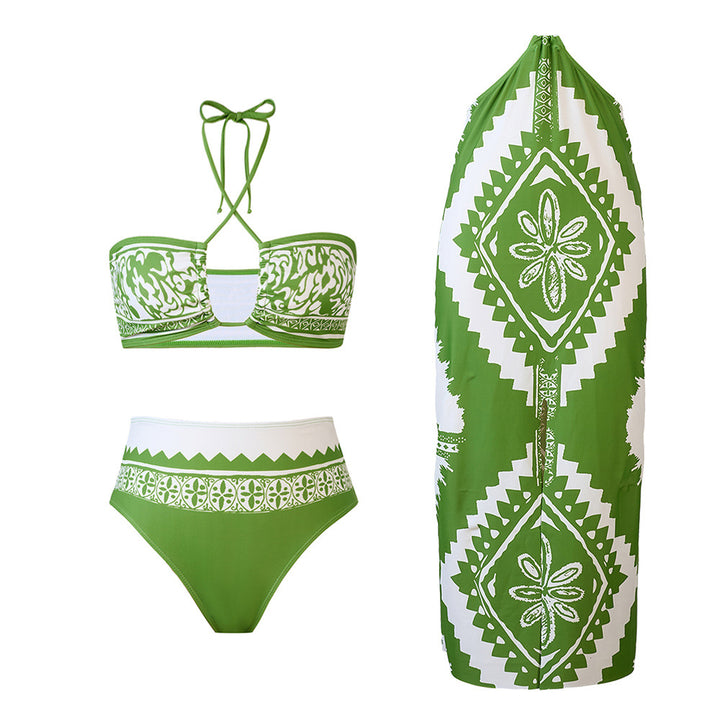 Women's bikini set with bandeau top and matching pareo Mune Fashion