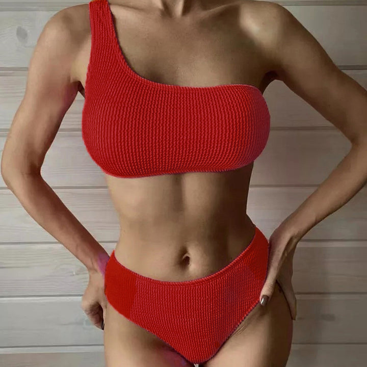 Women's asymmetrical bikini set with textured surface Mune Fashion