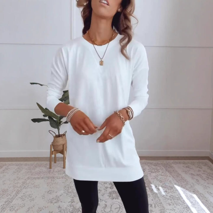 Women's long sleeve tunic with round neck and thumb hole sleeves Mune Fashion
