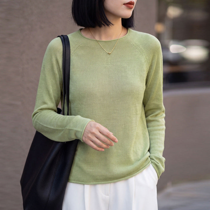 Women Light Round Neck Sweater in Cashmere Look with Raglan Sleeves Mune Fashion