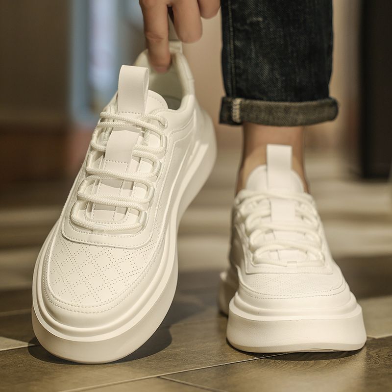 Women's Comfort Sneakers with Breathable Surface and Flexible Sole Profile Mune Fashion