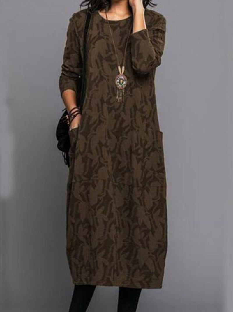 Women's casually cut midi dress made of fine knit with tone-on-tone jacquard, round neckline, and side pockets Mune Fashion