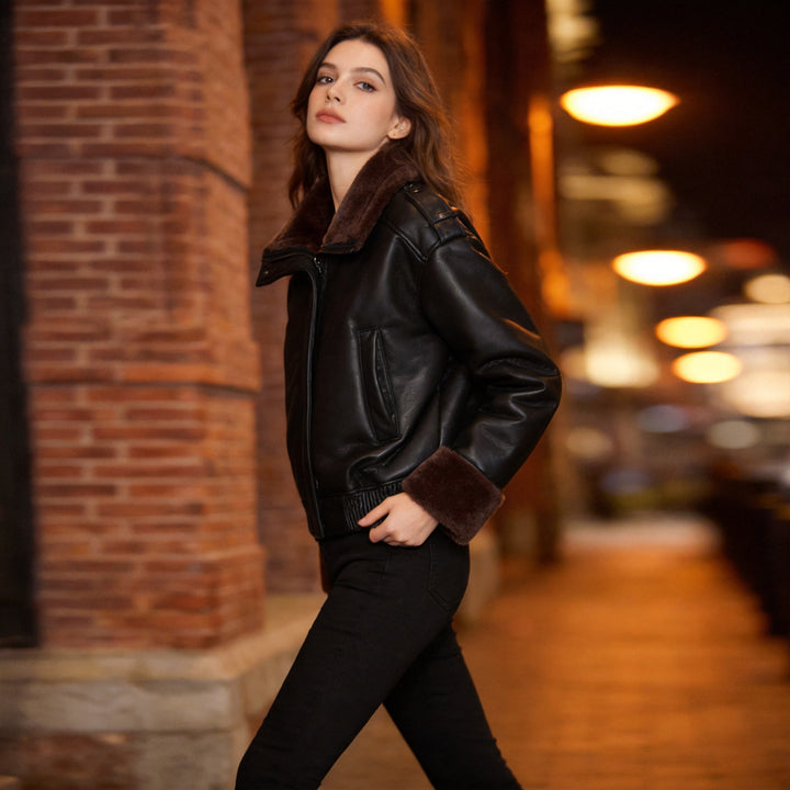 Women short-cut pilot jacket made of leather look with soft fur collar Mune Fashion