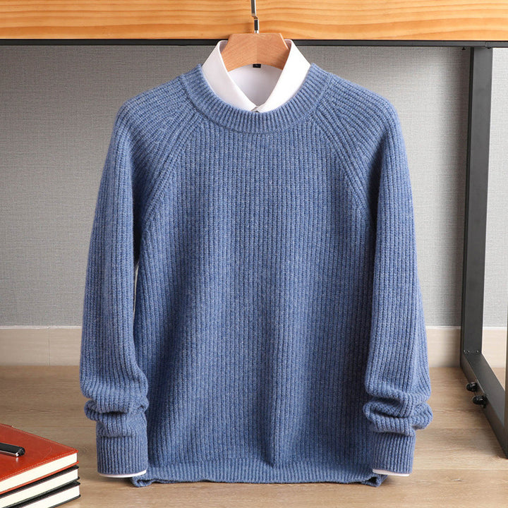 Men's fine ribbed round neck sweater made of cashmere blend with raglan sleeves Mune Fashion