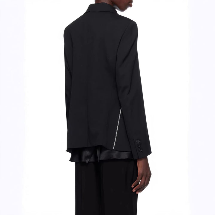 Women's blazer jacket with round Peter Pan collar, side metal zippers and flap pockets Mune Fashion
