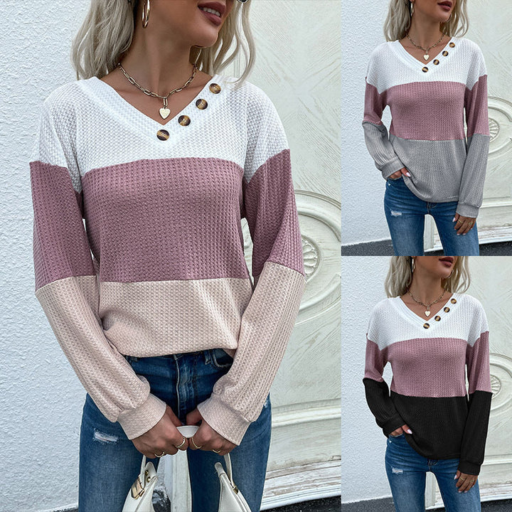 Women's yarn-structured color block pullover with V-neck and decorative button placket Mune Fashion
