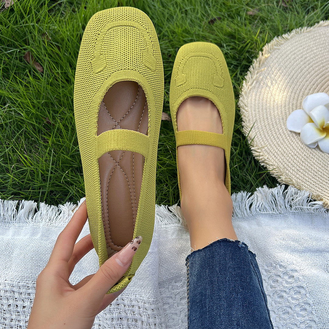 Women  lightweight knitted ballerina with Mary Jane strap and cushioned comfort insole Mune Fashion