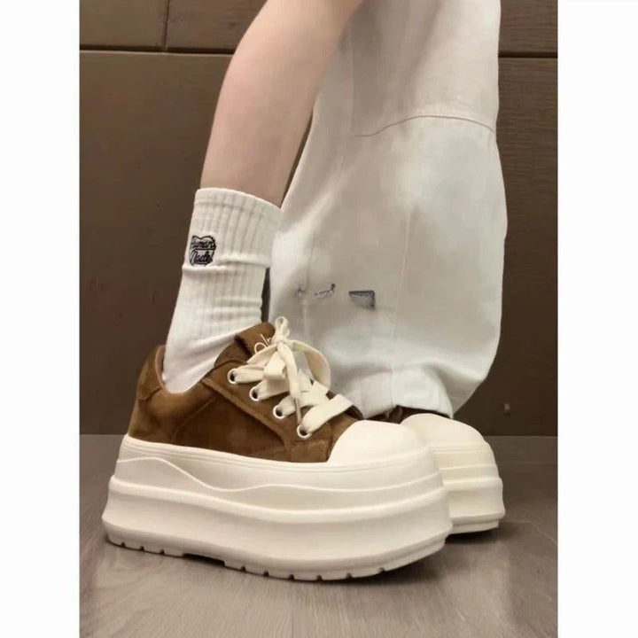 Women’s Fashion Plateau Sneakers with Soft Sole and Casual Design Mune Fashion