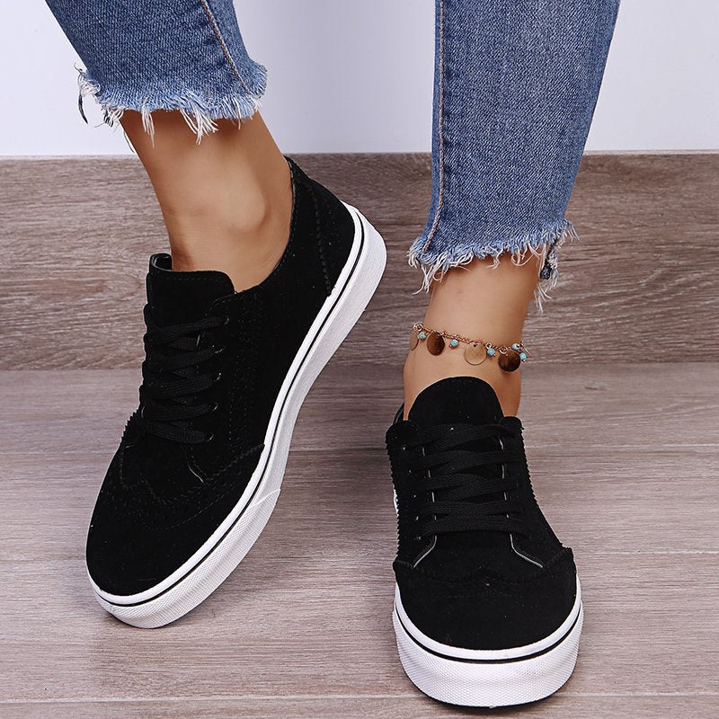 Women Elegant Sneakers with Trendy Brogue Design Mune Fashion