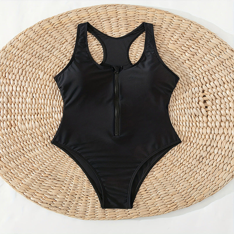 Ladies Sporty One-Piece Swimsuit Mune Fashion