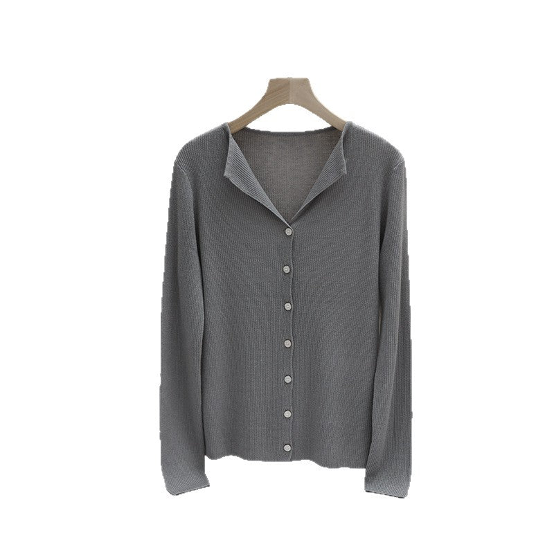 Women's light fine knit cardigan with open shirt collar and shimmering button placket Mune Fashion