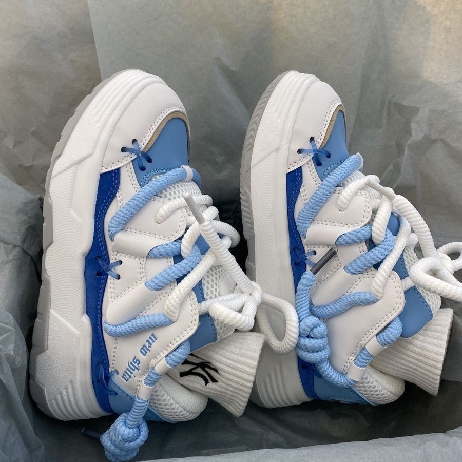 Women's Athletic Sneakers with Innovative Cushioning and Robust Design Mune Fashion