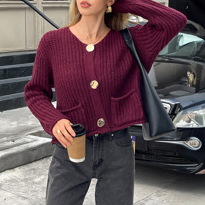 Women’s short-cut textured knit cardigan with large gold buttons and patch pockets Mune Fashion