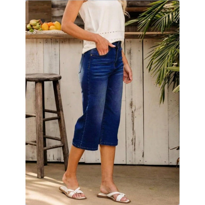 Women High-Waisted Culotte Jeans with Wide Leg and Five-Pocket Design Mune Fashion